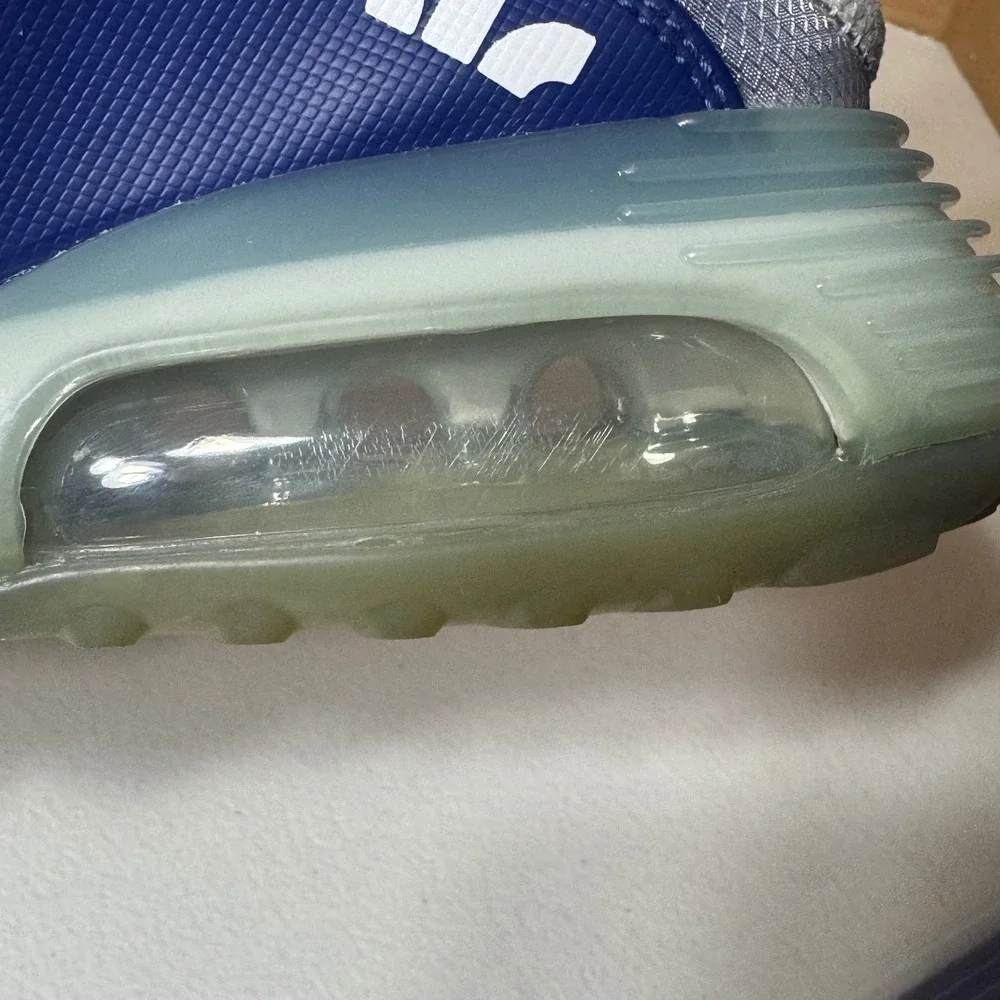 Nike Air Max 2090‎ Sneakers Mens Size 7.5 Blue Pink Running Shoes
